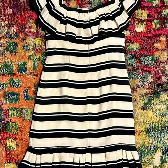 Hamilton Black and White Off-the-Shoulder Striped Dress w/ Ruffles-Size 2 - Picture 9 of 9